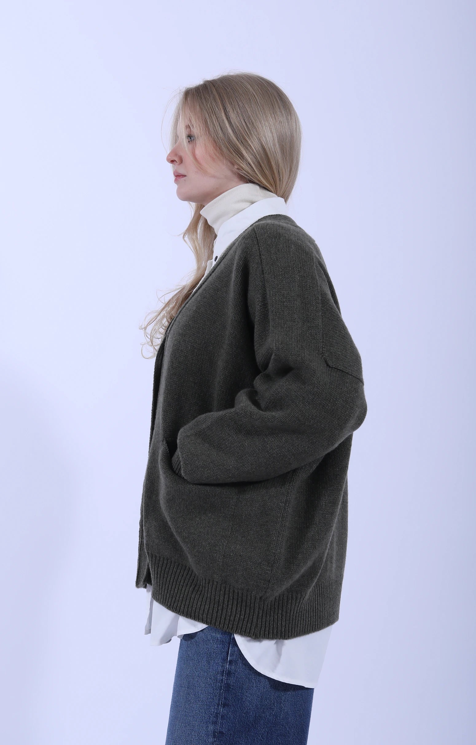 Meri Saddle Cardigan Borneo