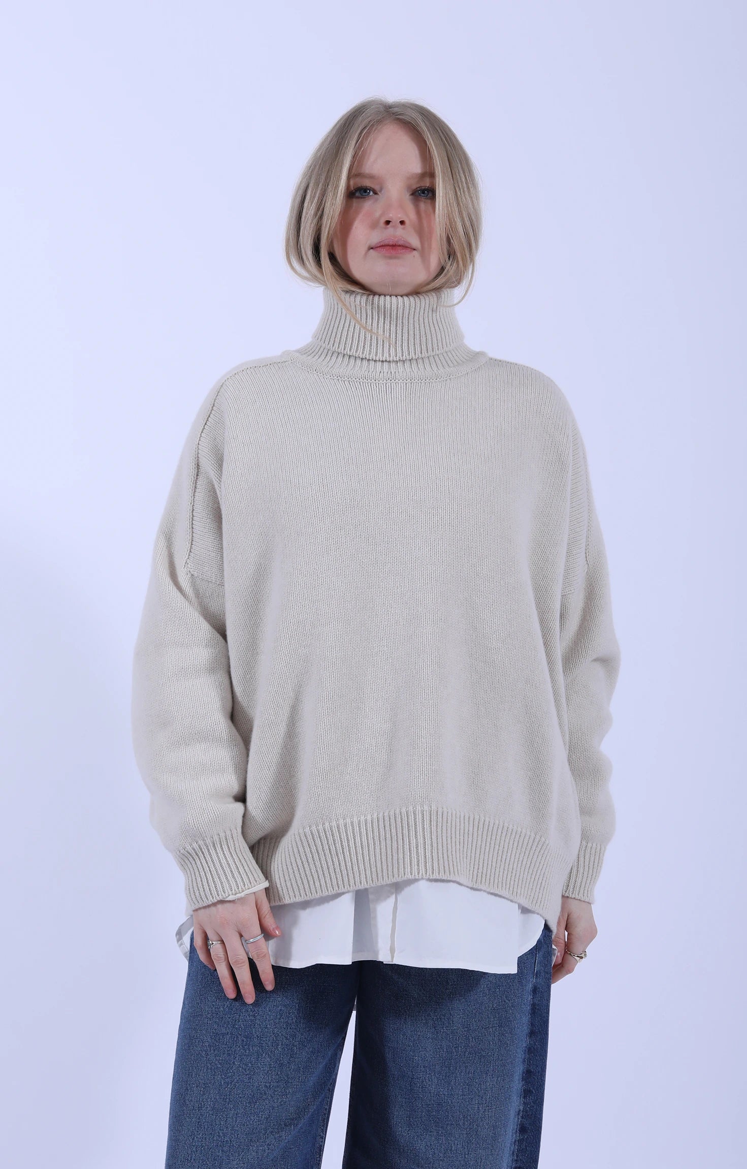 Meri Saddle Jumper Crema