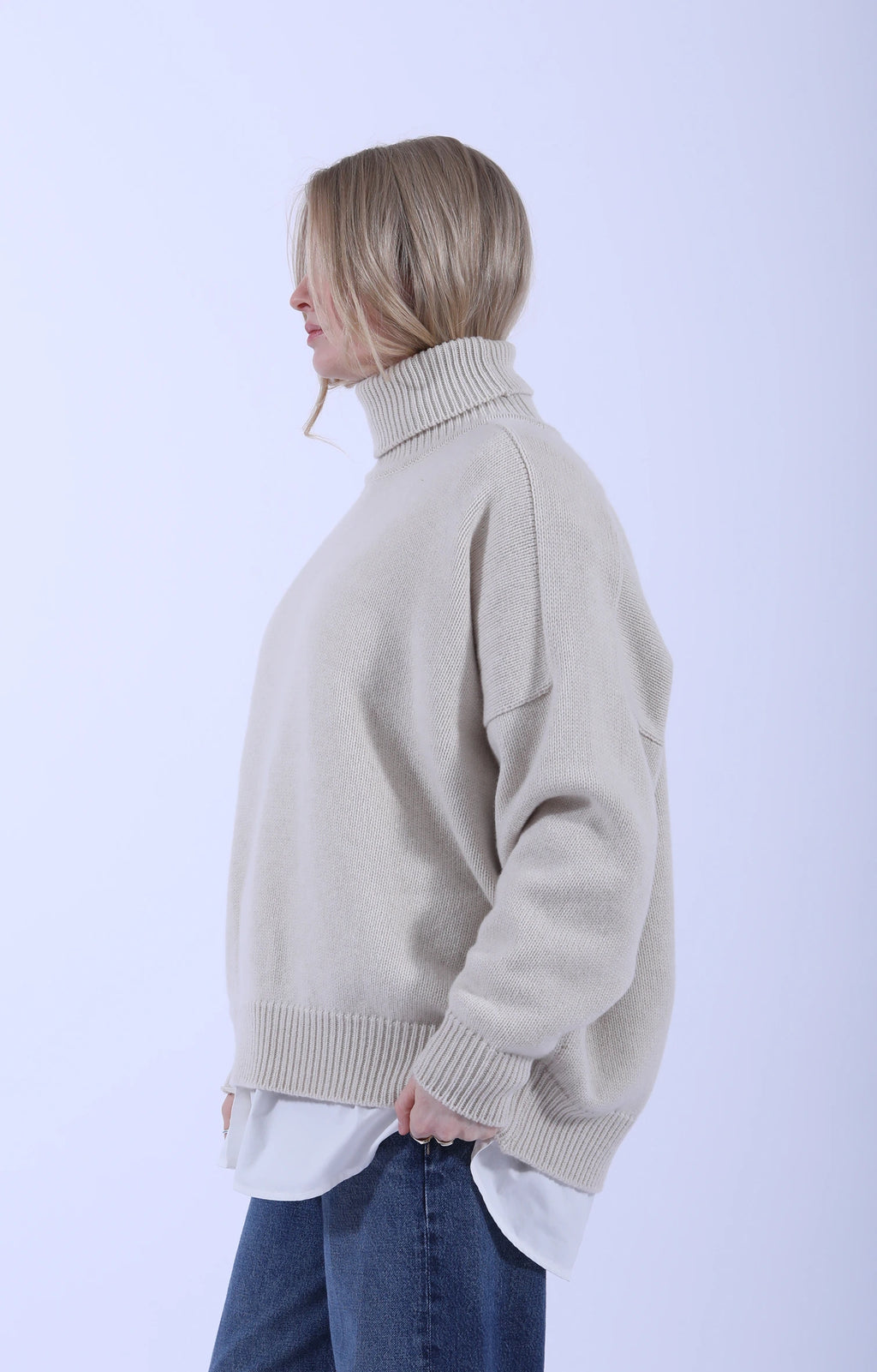 Meri Saddle Jumper Crema