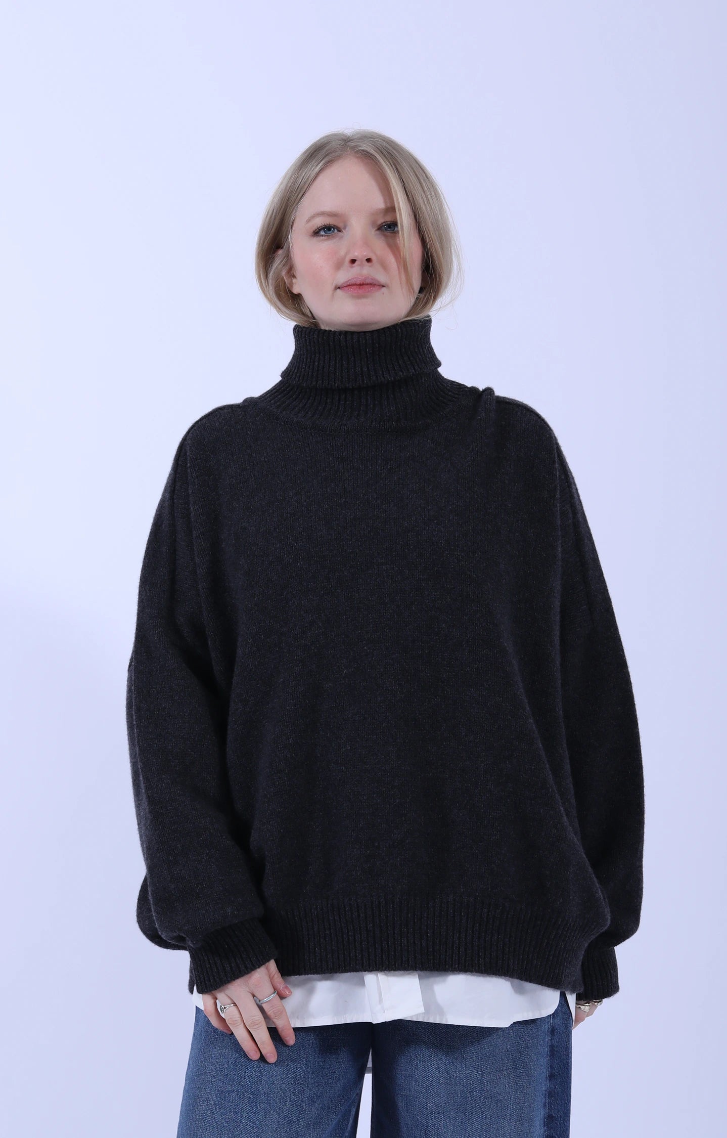 Meri Saddle Jumper Charcoal