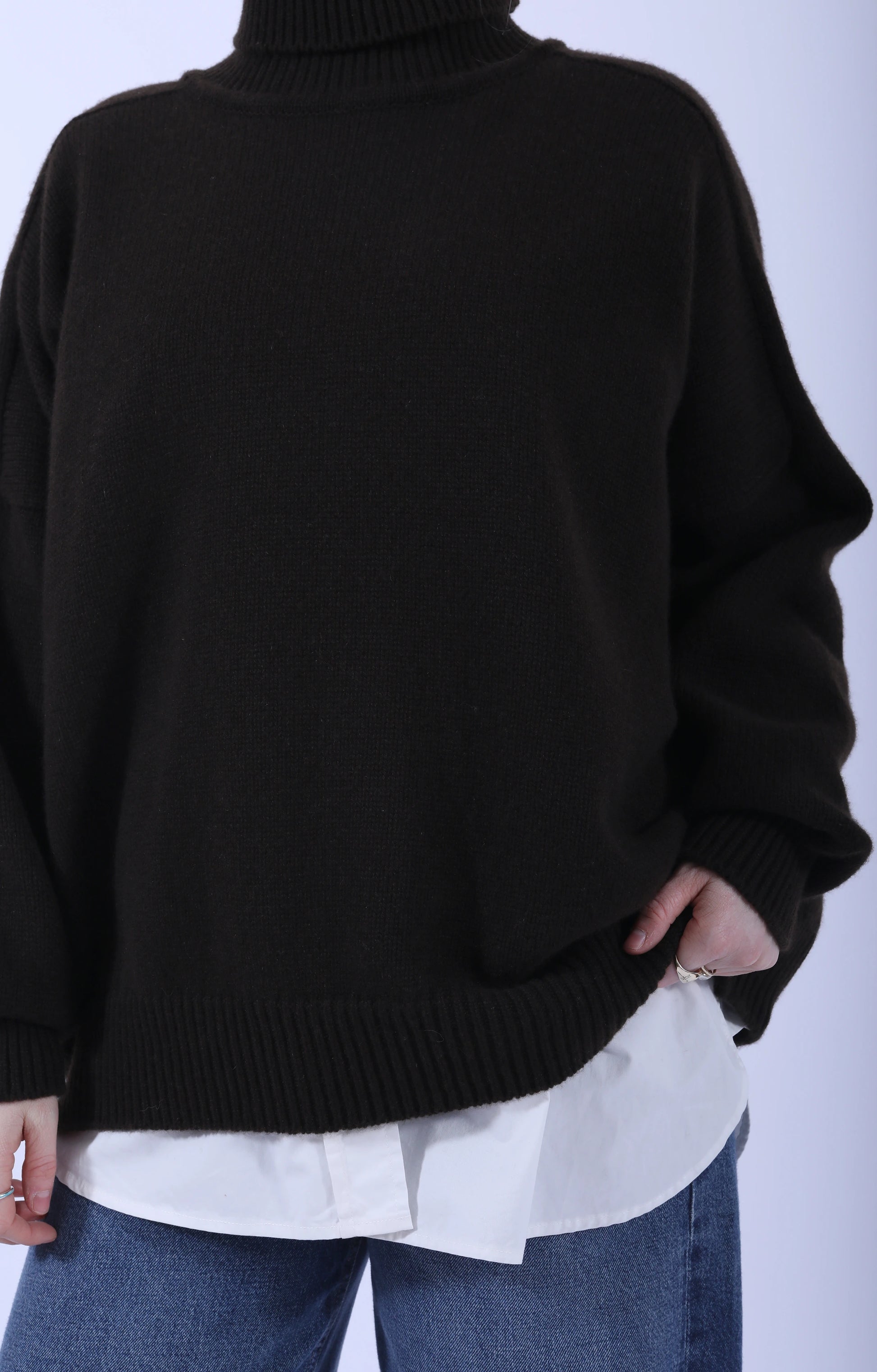 Meri Saddle Jumper Caffe