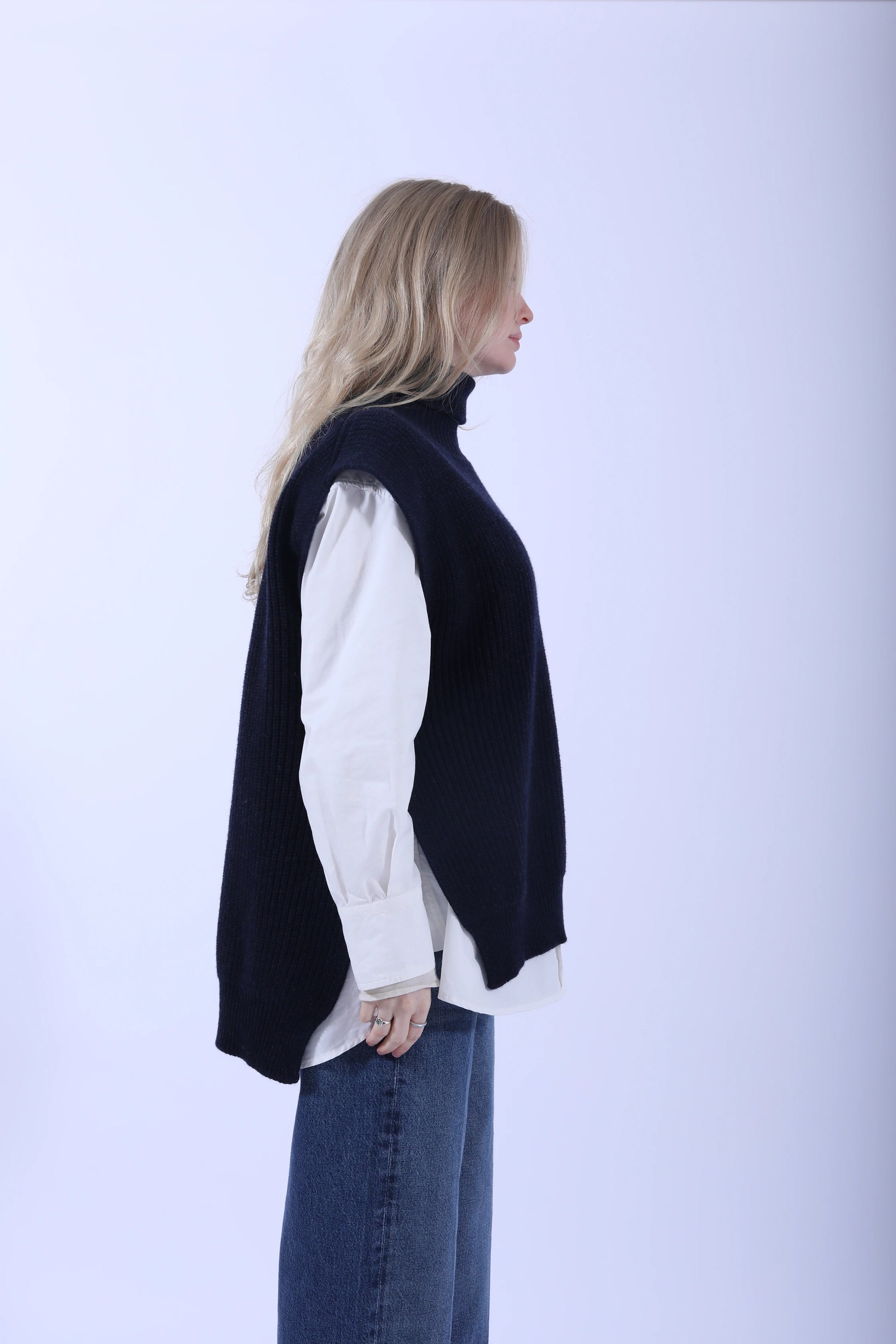 Meri Roll Neck Tabard Notte