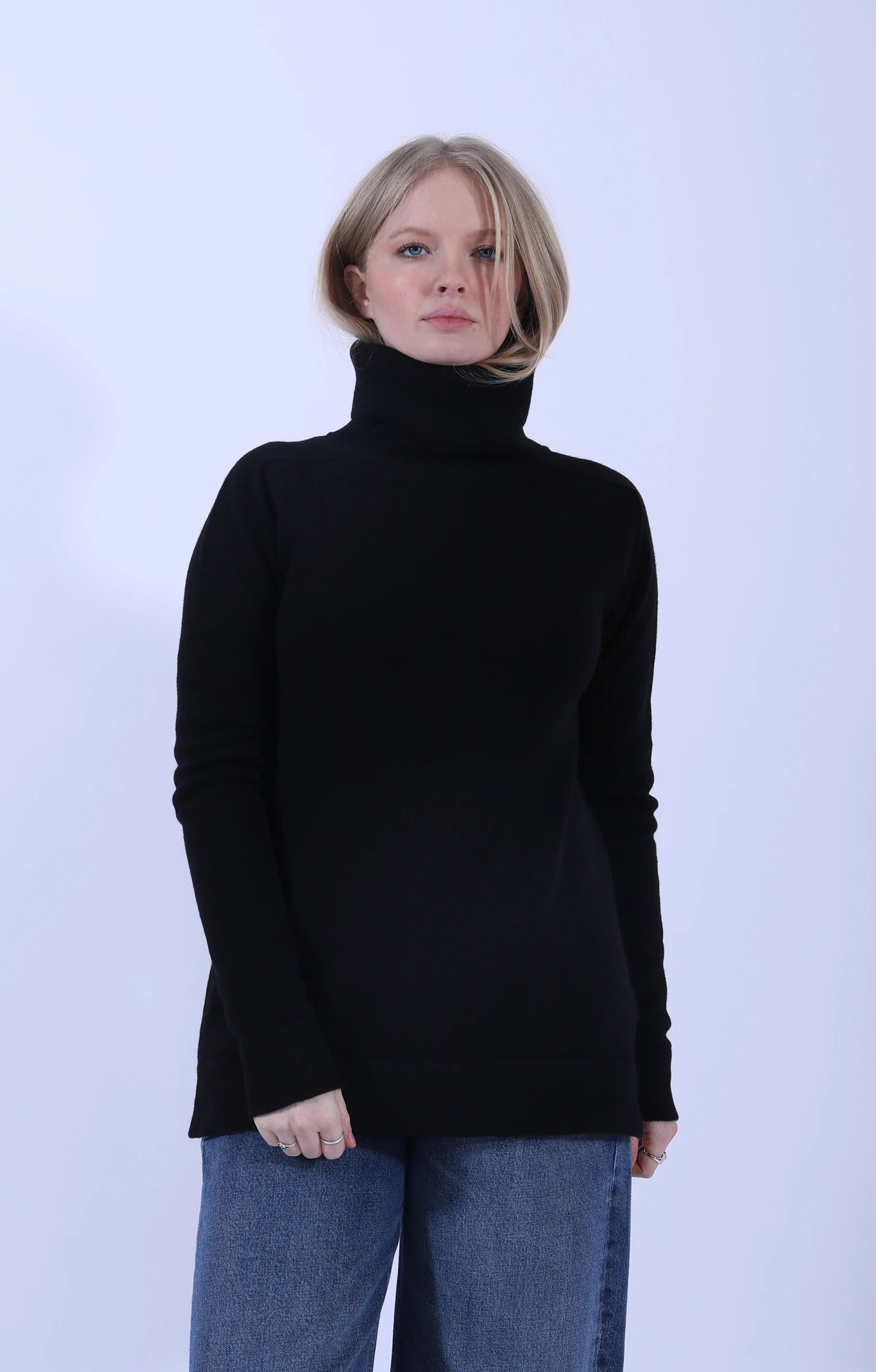 Plain Roll Neck Black