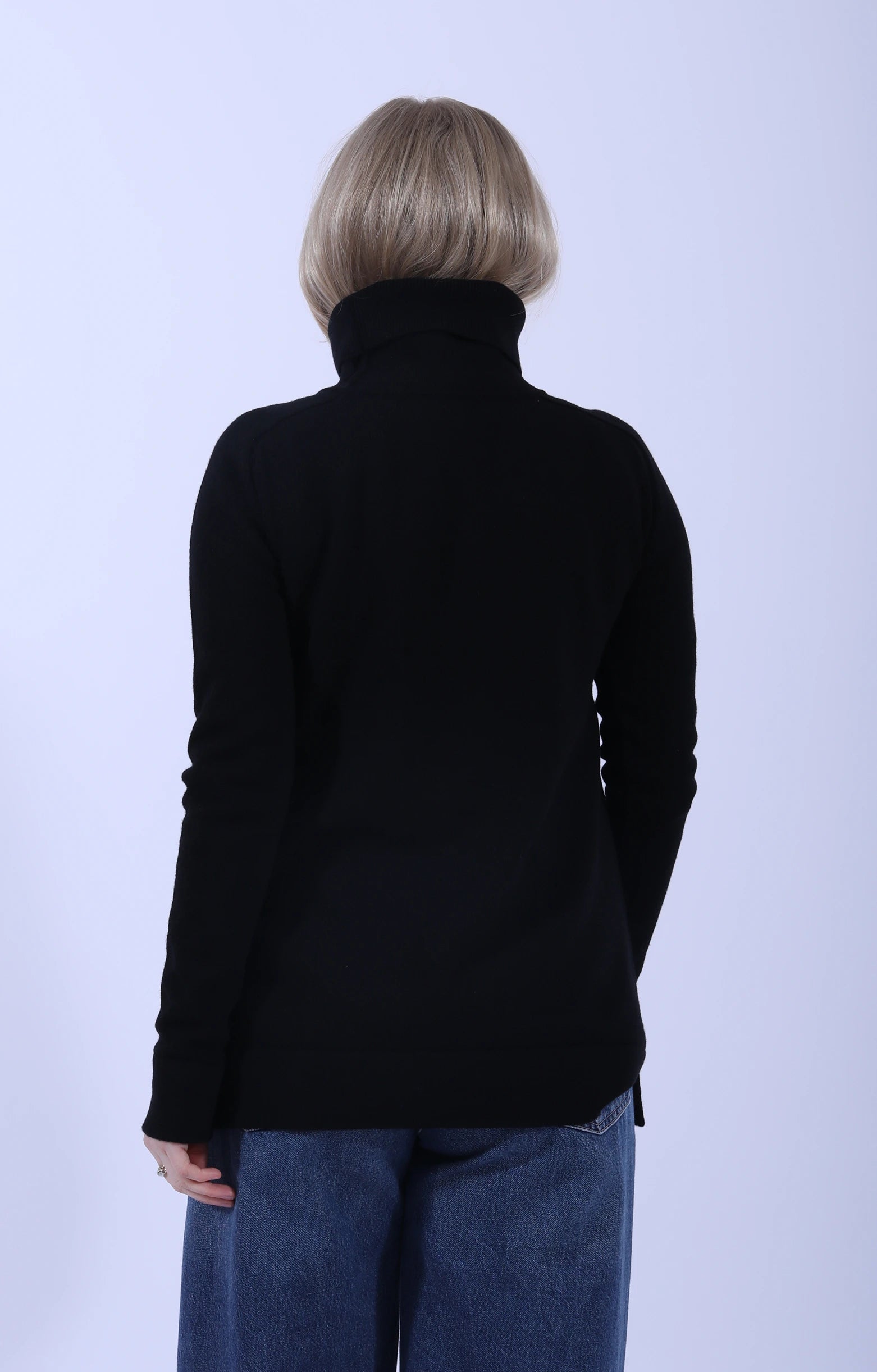 Plain Roll Neck Black