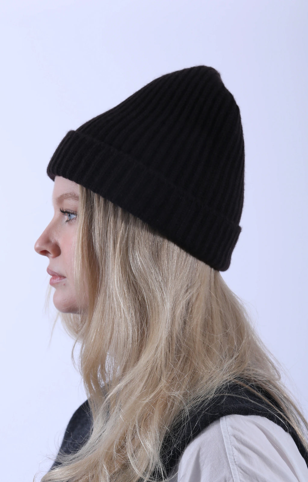 Cashmere Rib Beanie Dark Brown