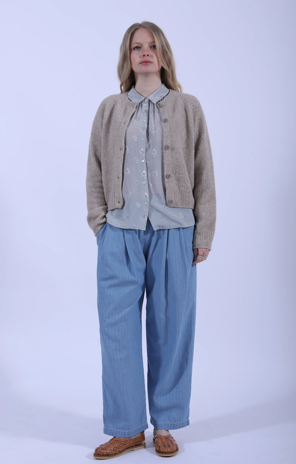 Nahele Cardigan Sand