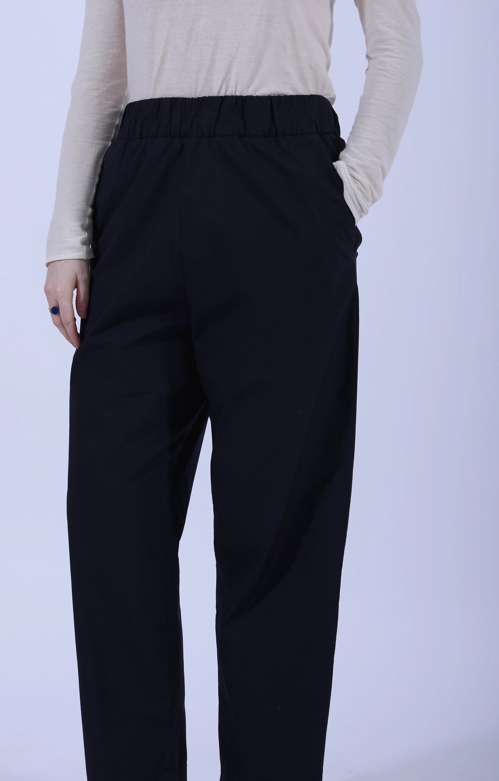 Joie Trousers Navy
