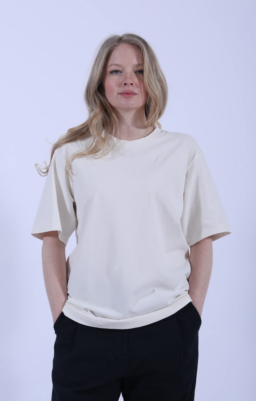 Lui Circular Tee Pure Ecru