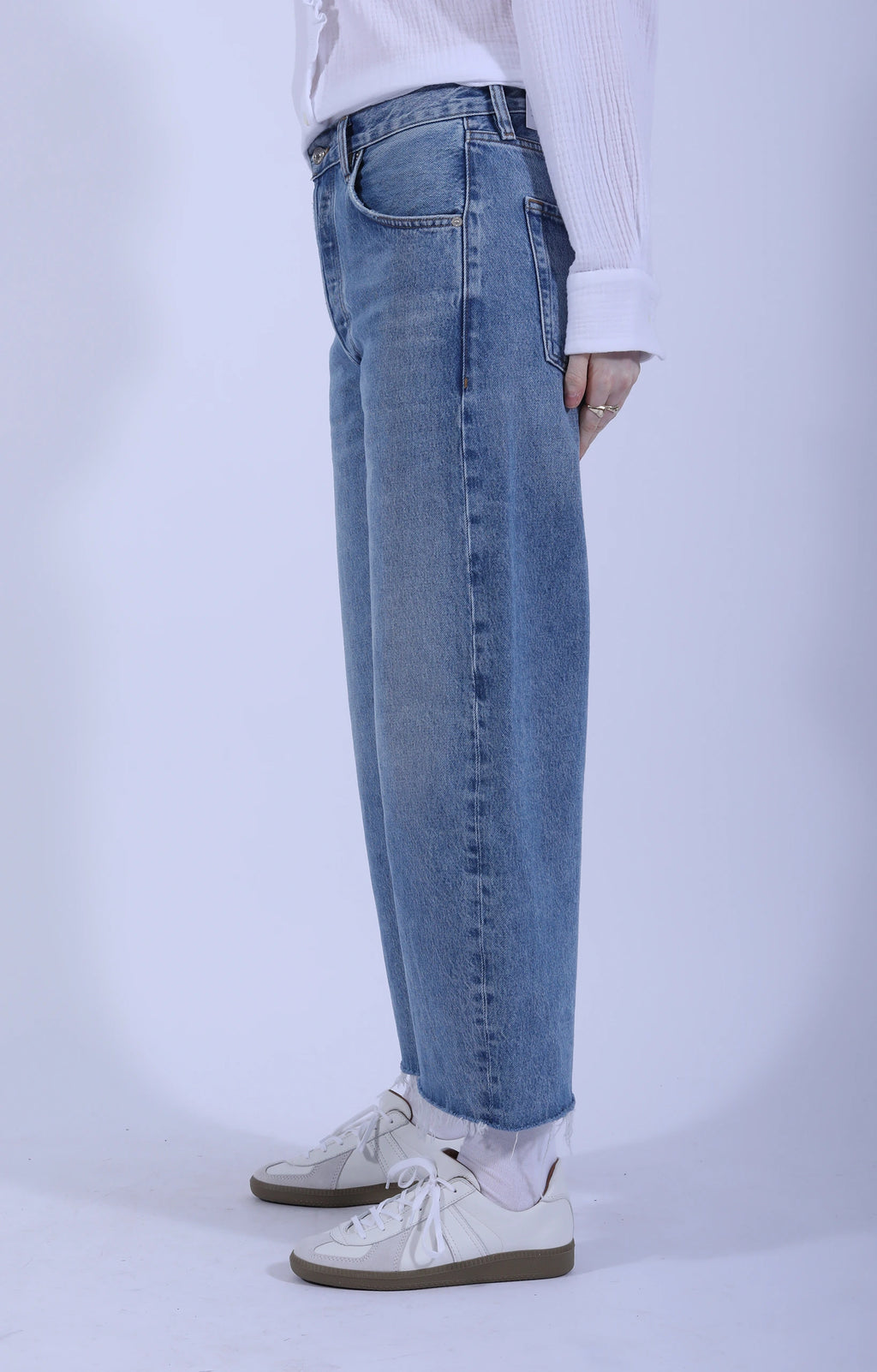 Ayla Raw Hem Crop Honour