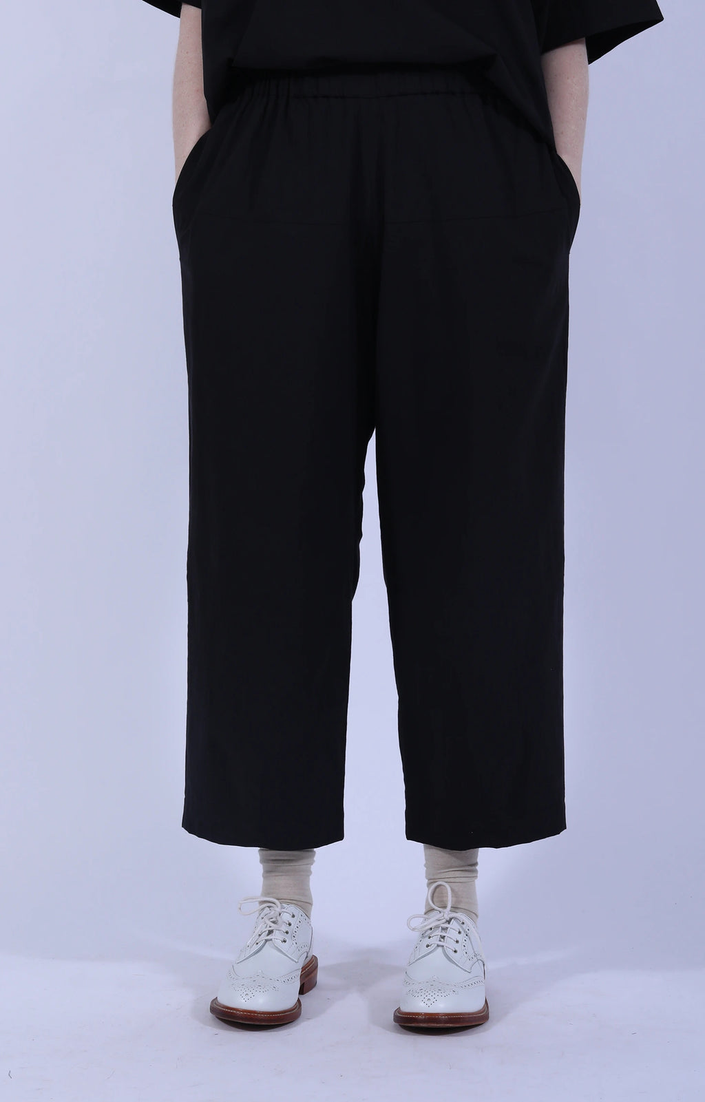 Black Back Pockets Pant
