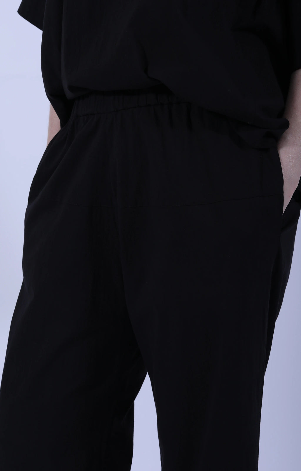 Black Back Pockets Pant