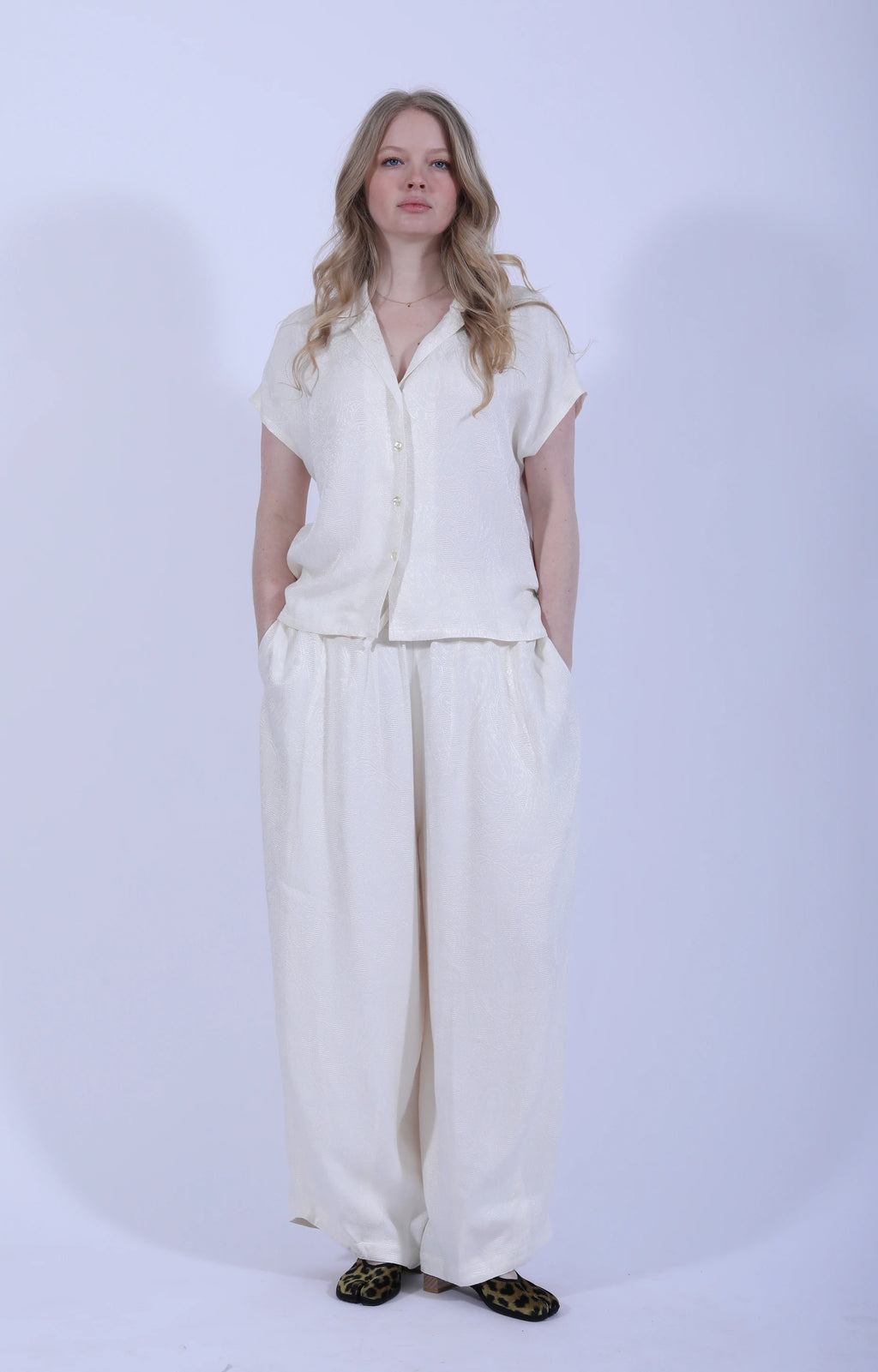 French Sleeves Blouse Paisley Jacq. Off White