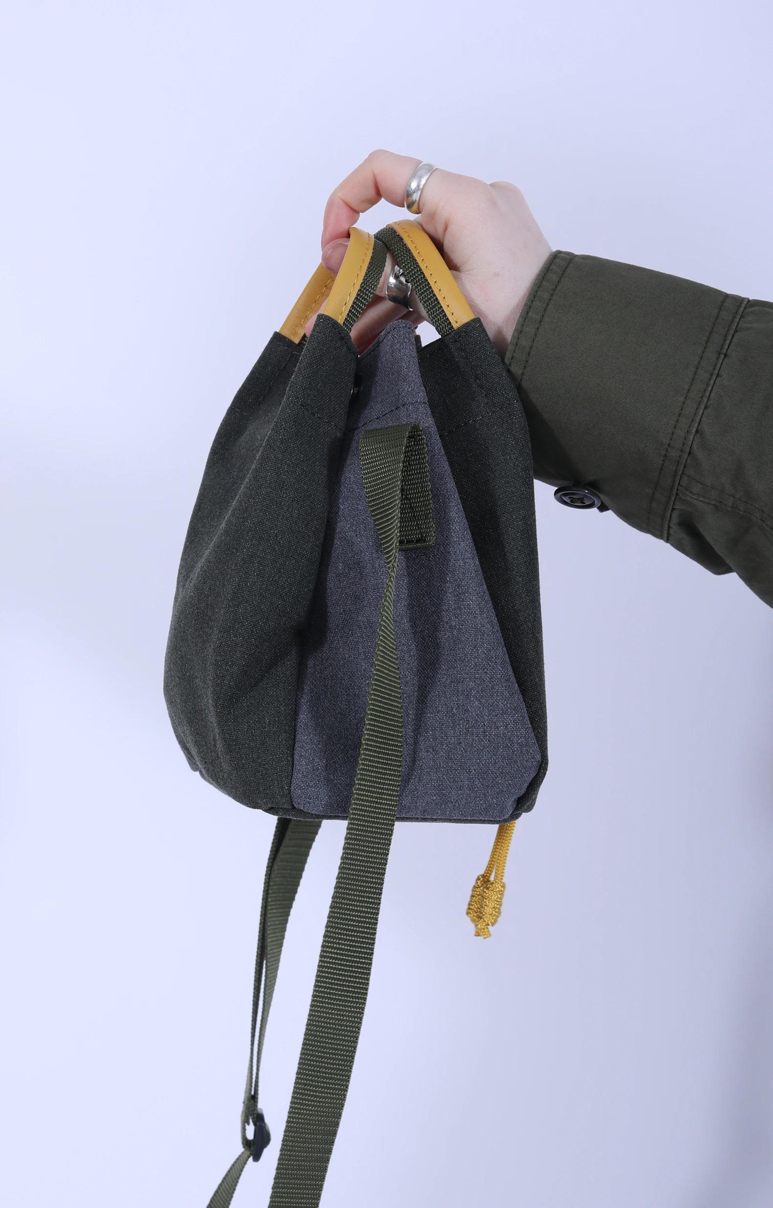 Remix 2-Way Shoulder Tote Khaki Small