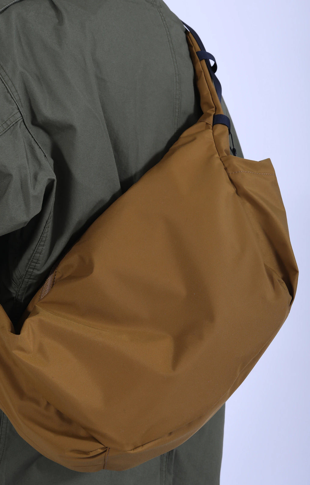 Ark Shoulder Bag Camel