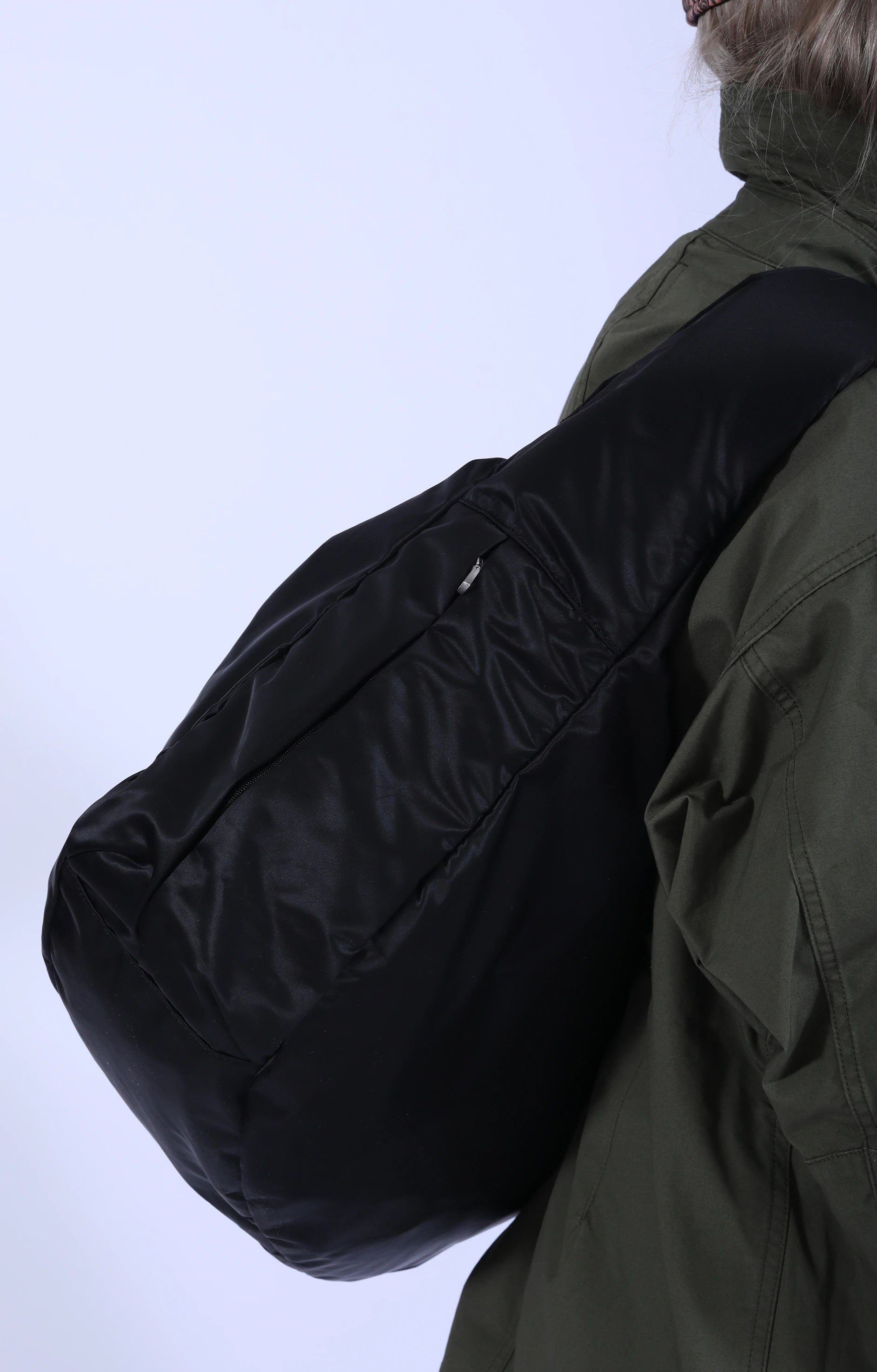 Ark Large Solid Shoulder Bag Black