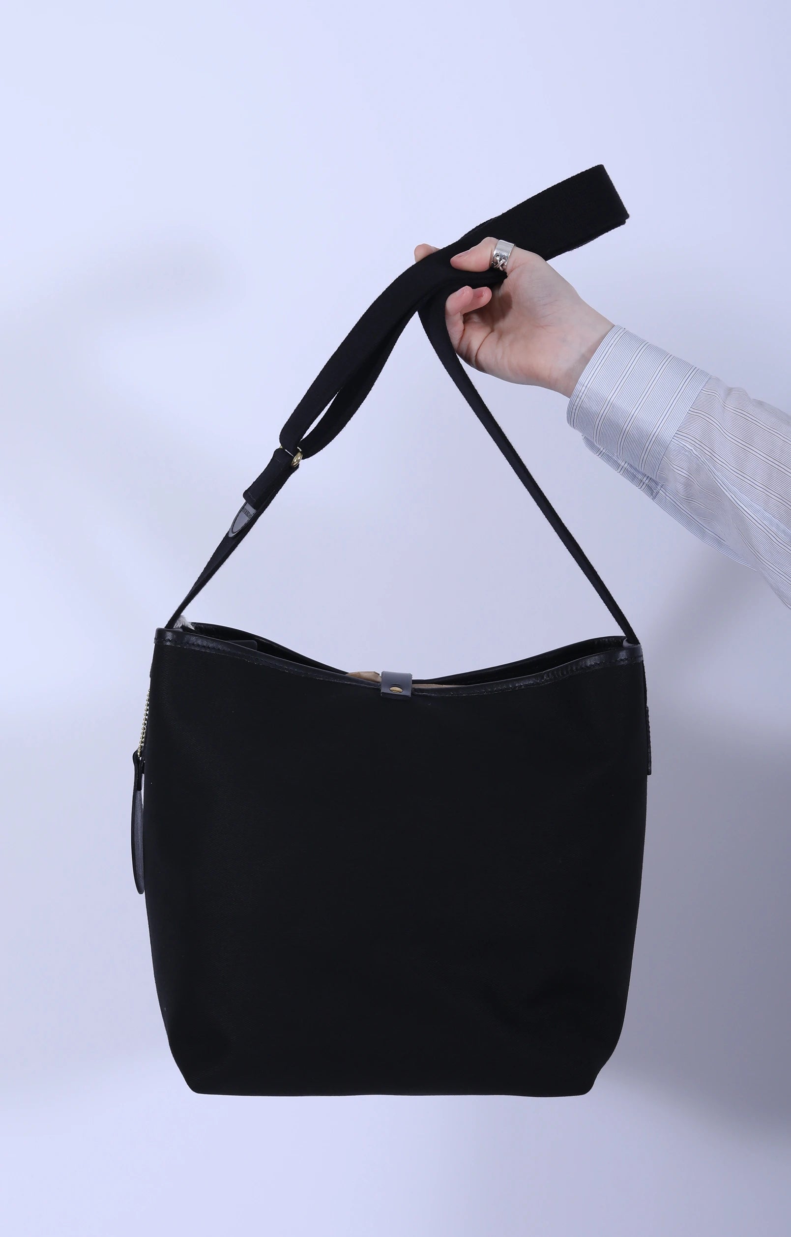 Ashdown Medium Shoulder Bag Black