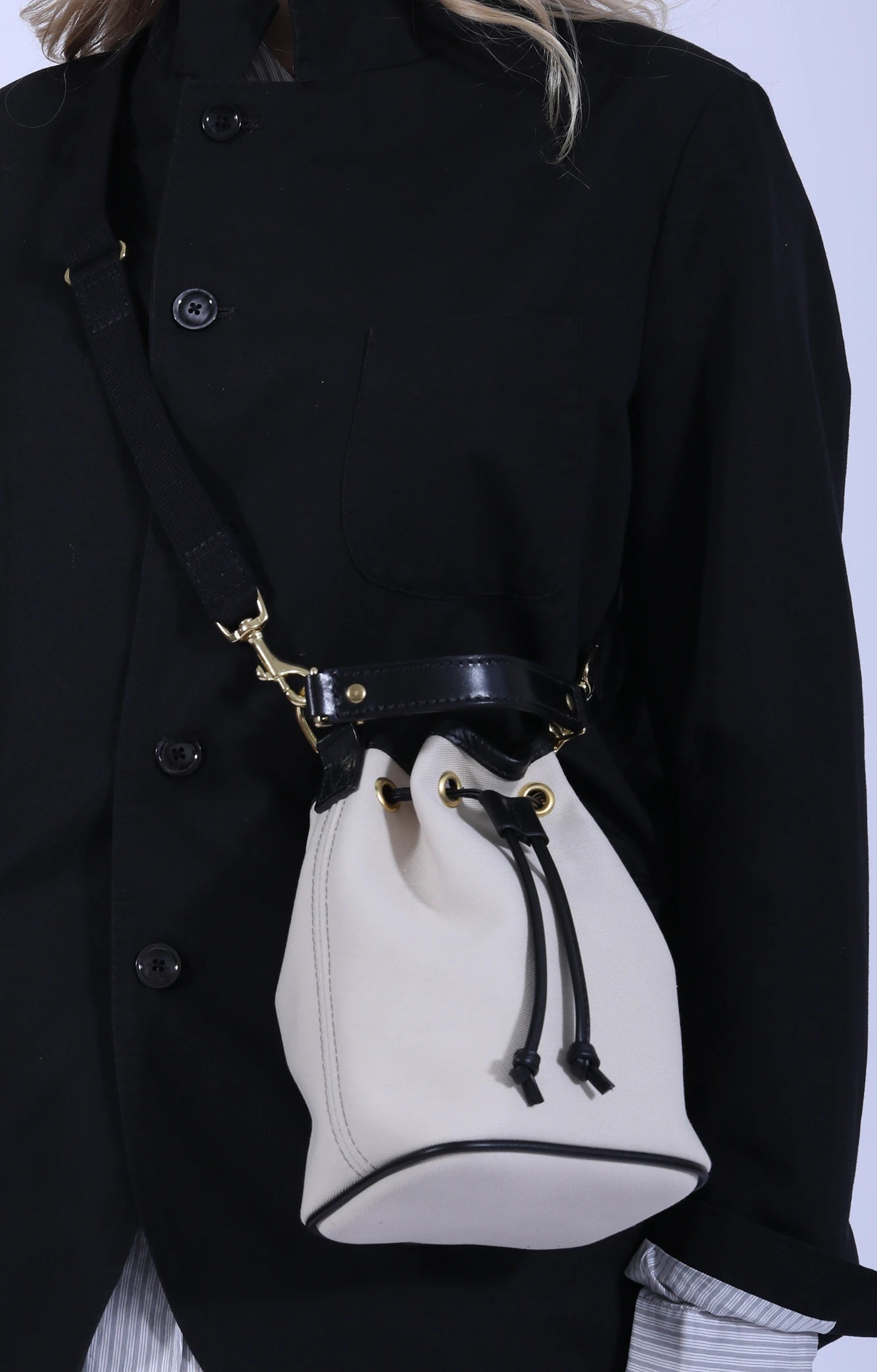 Keer Dove Grey/Black