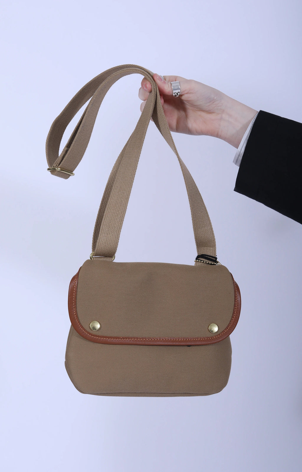 Avon Mini Khaki/Tan