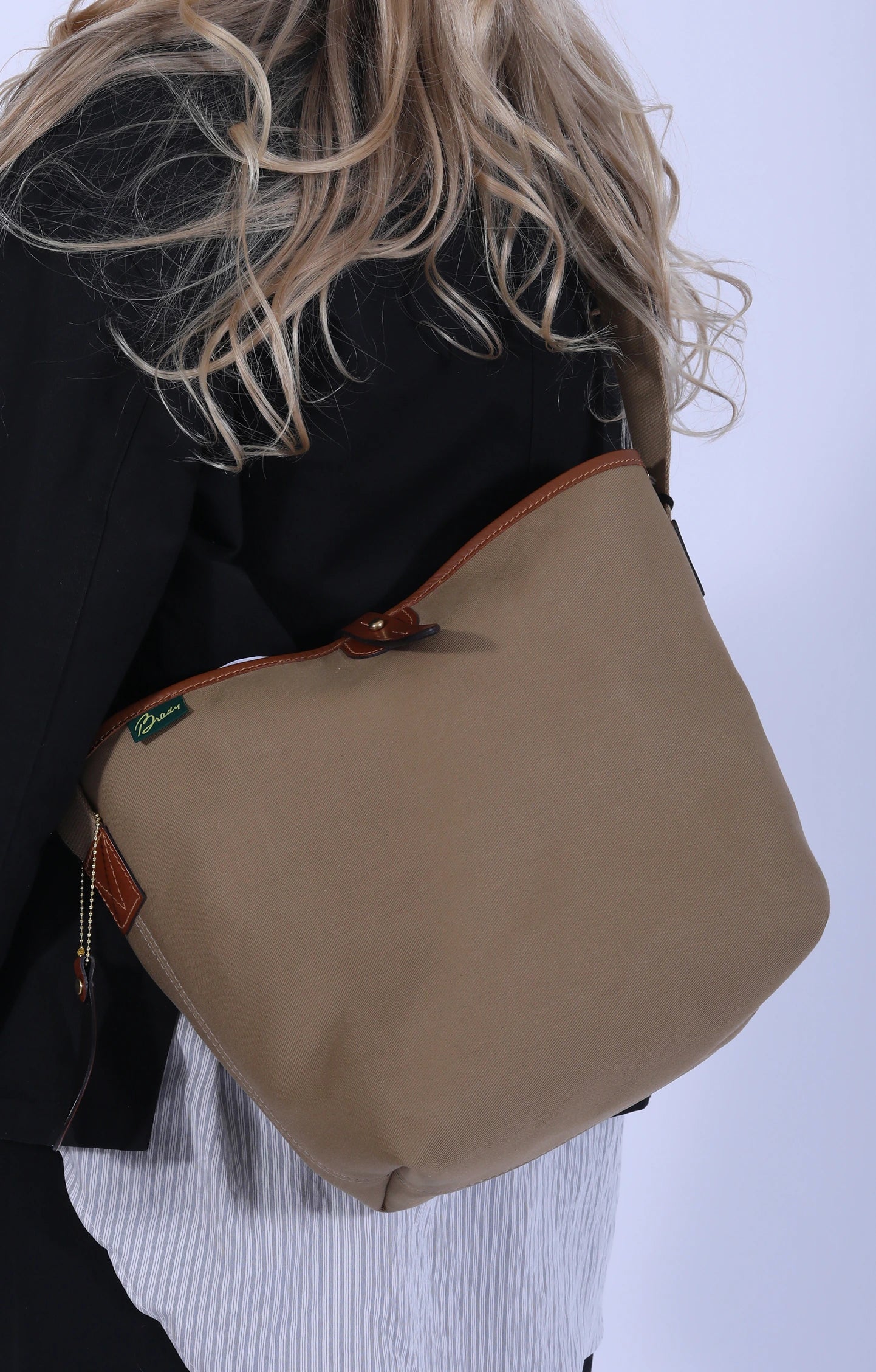 Ashdown Medium Shoulder Bag Khaki/Tan