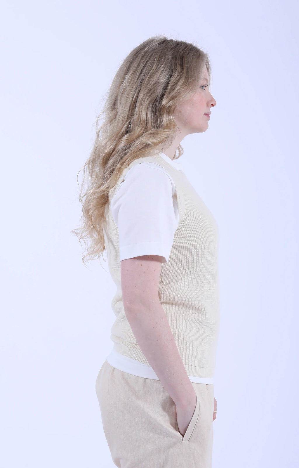 Esha Vest Pure Ecru