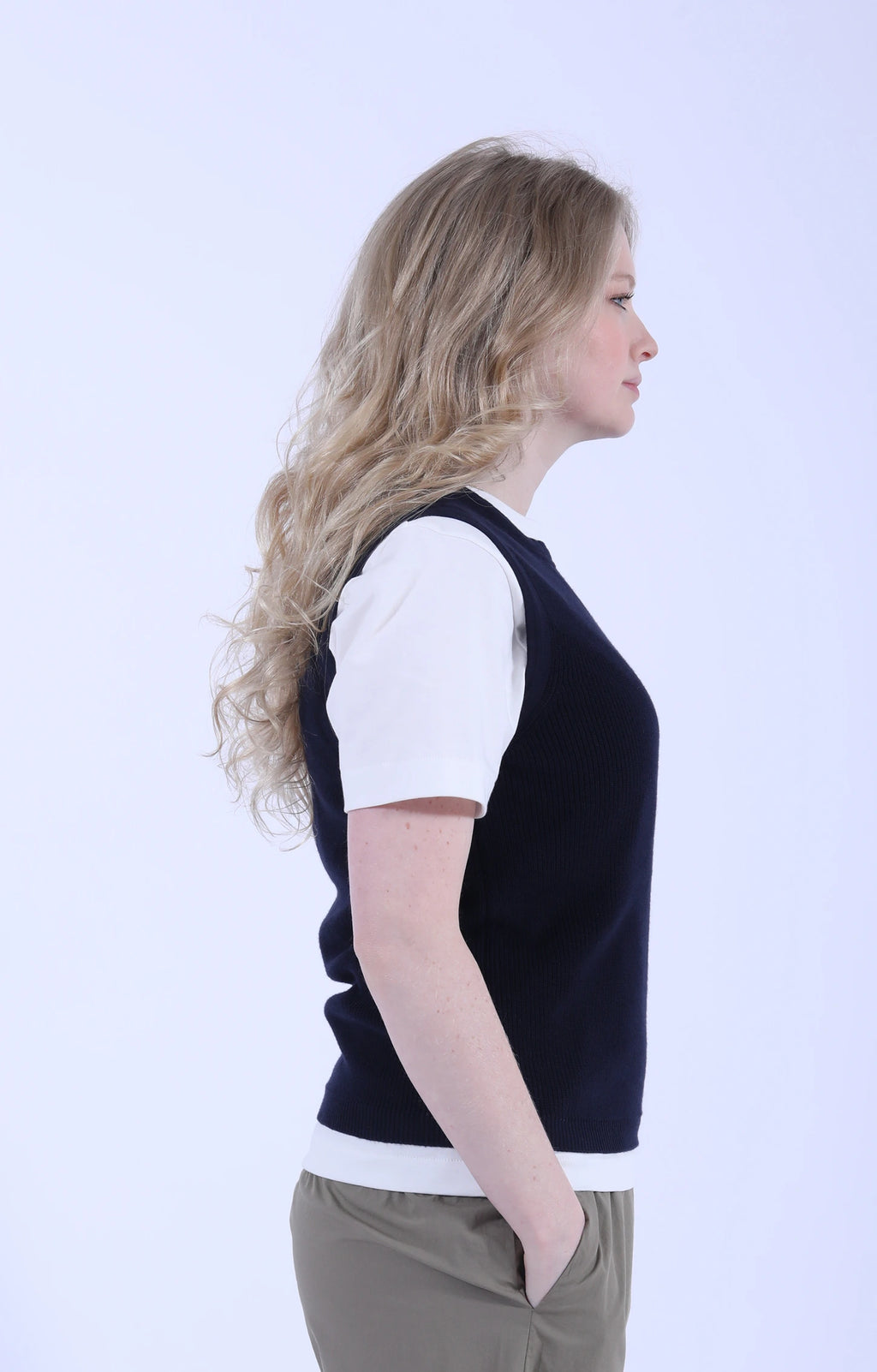 Esha Vest Navy