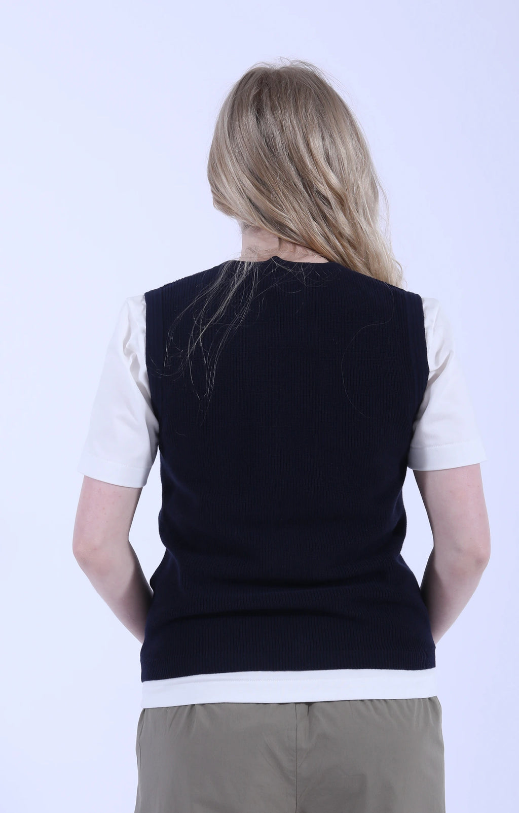 Esha Vest Navy