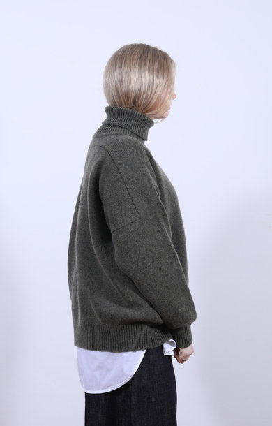 Meri Saddle Jumper Borneo