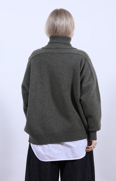 Meri Saddle Jumper Borneo