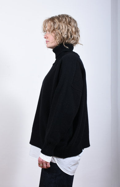 Meri Saddle Jumper Nero