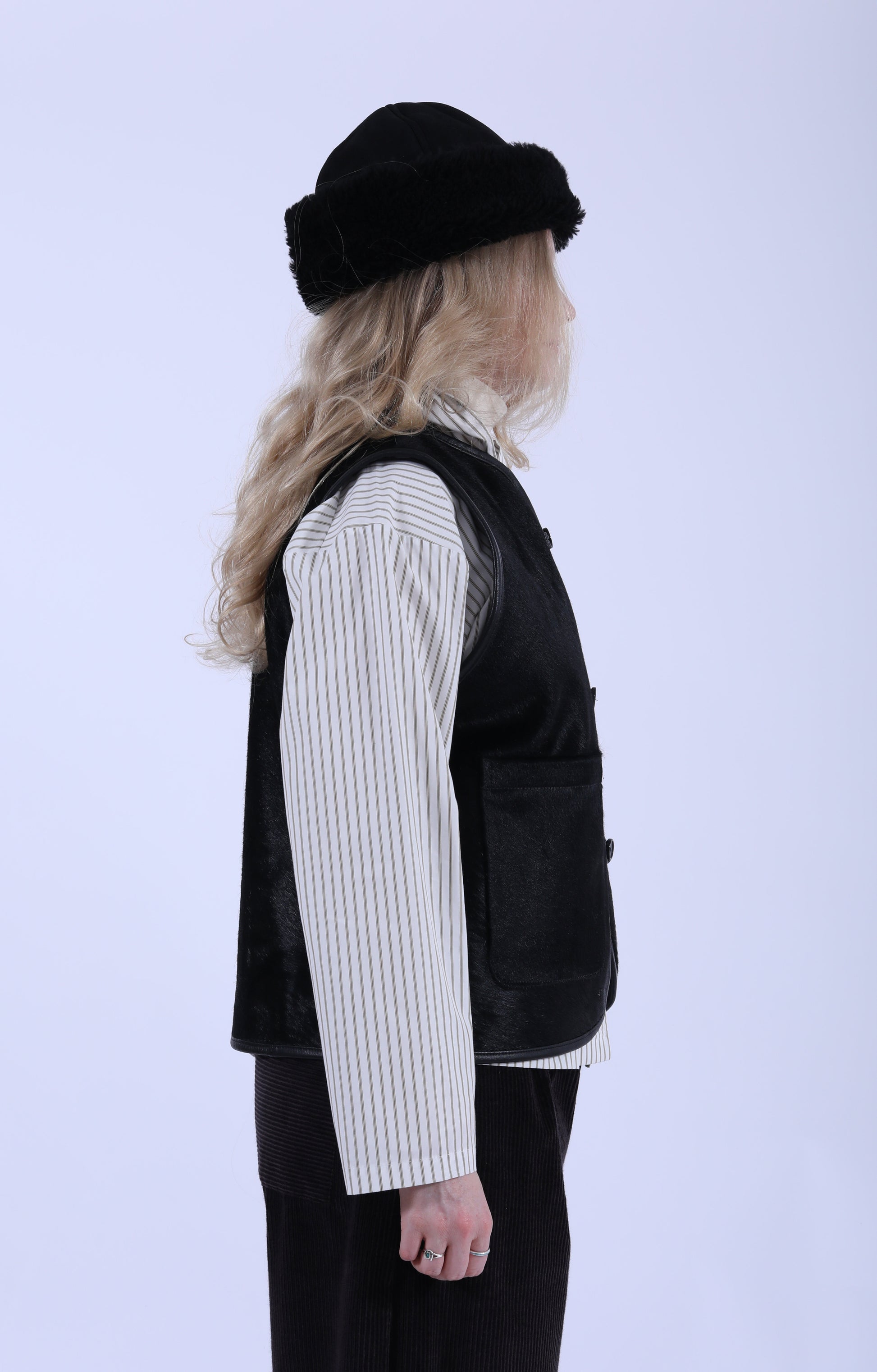 Ella Vest Hair Black