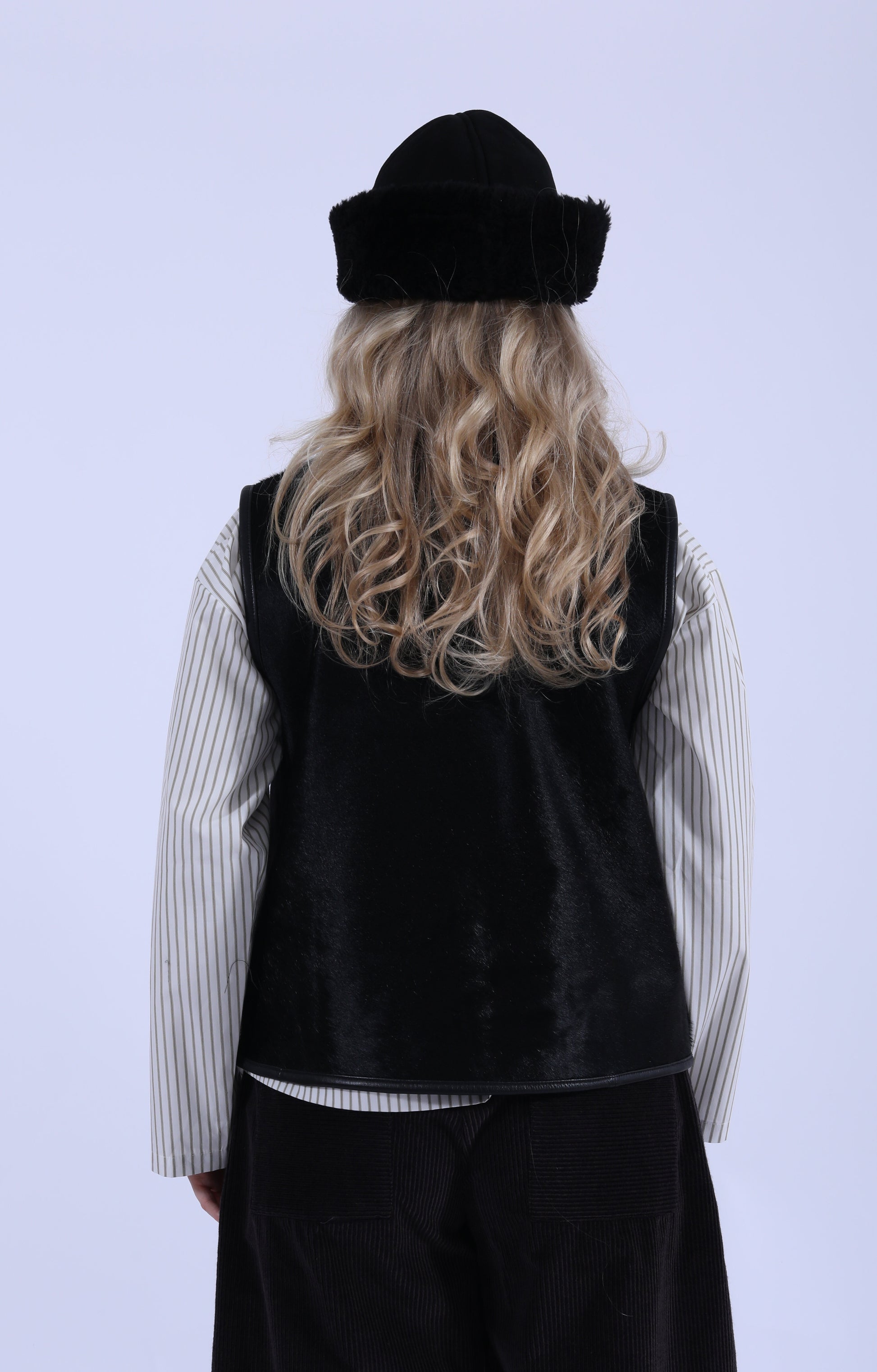 Ella Vest Hair Black