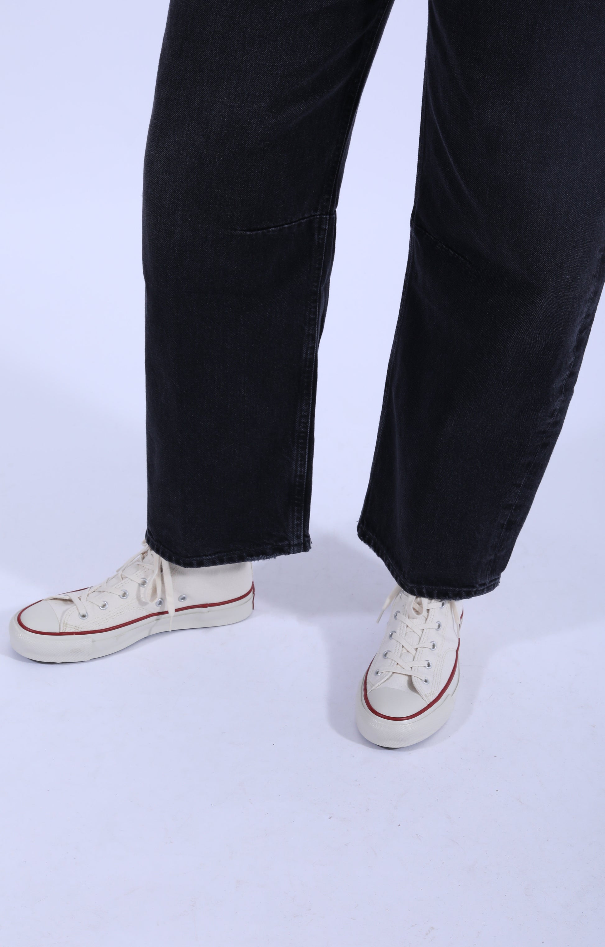Miro Relaxed Jean Raine
