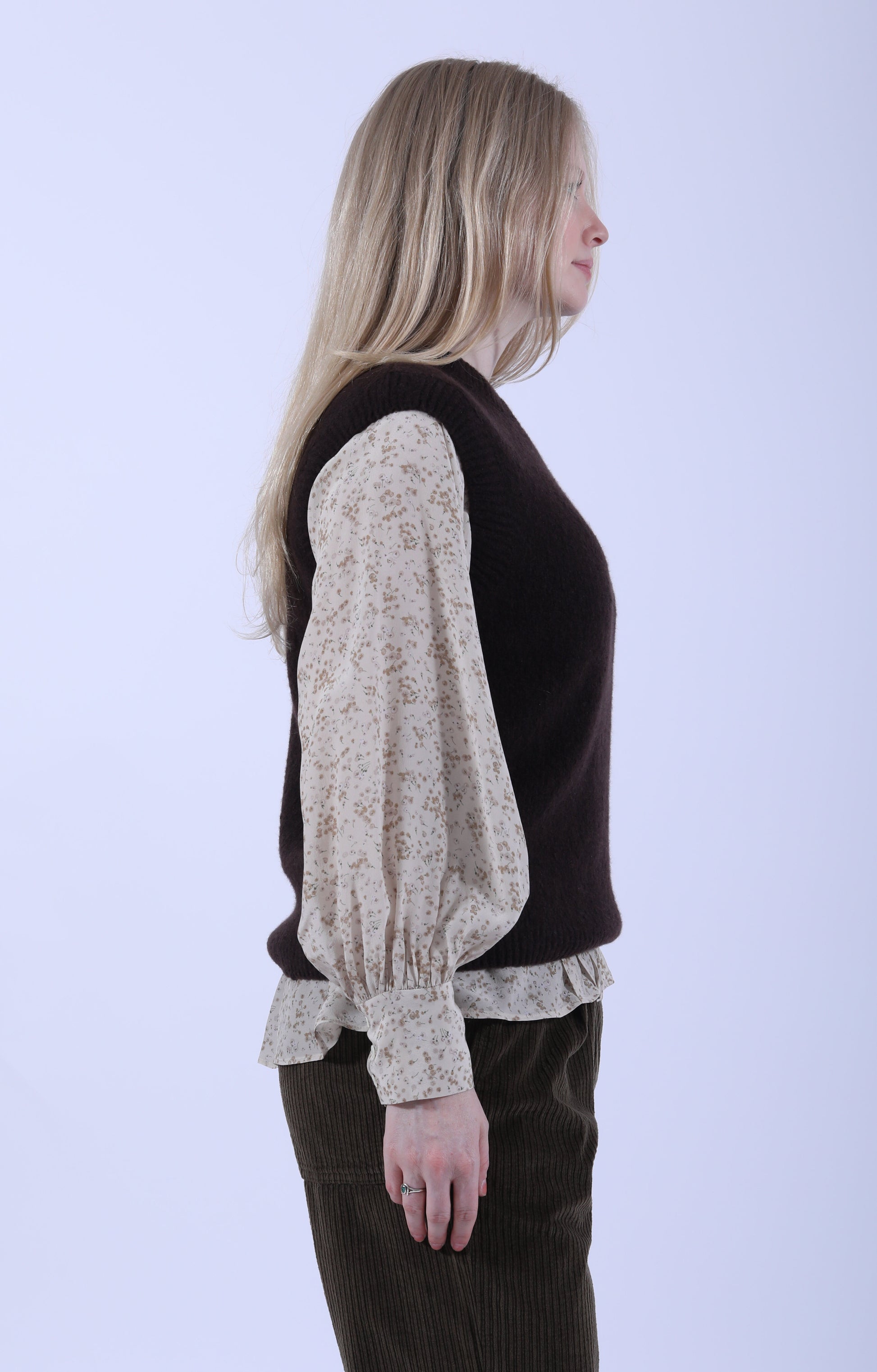 Lyndon Vest Dark Brown