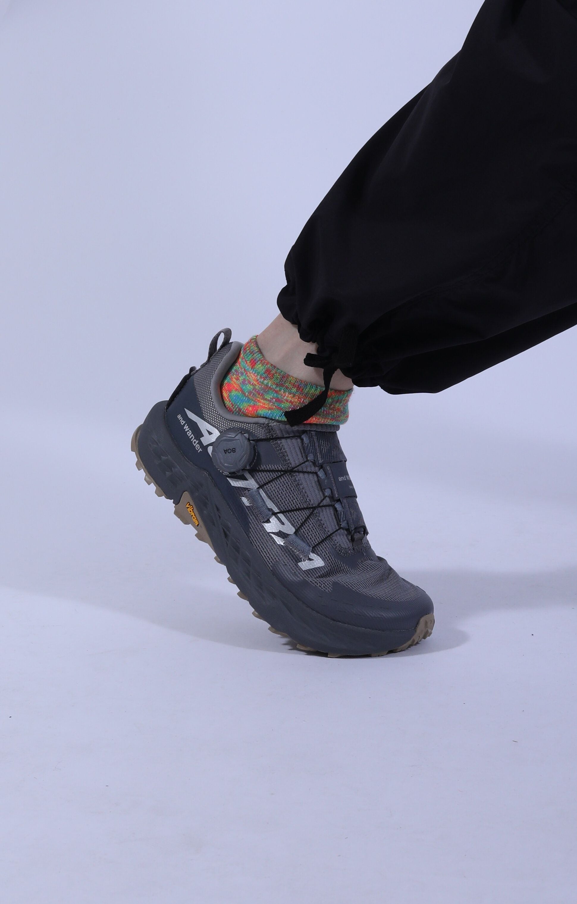 ALTRA x and Wander TIMP 5 Boa Gray