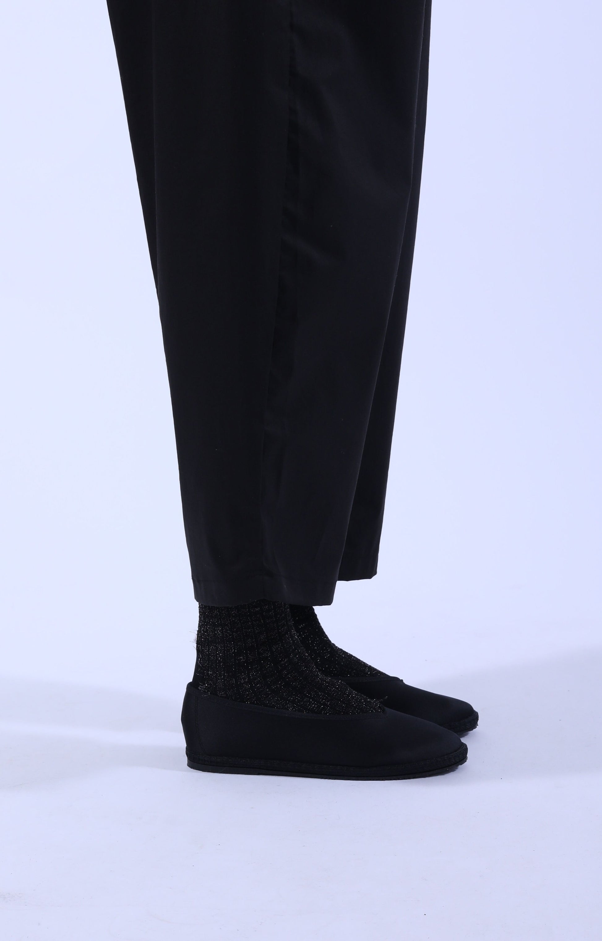 Fu Kung Satin Ness Black