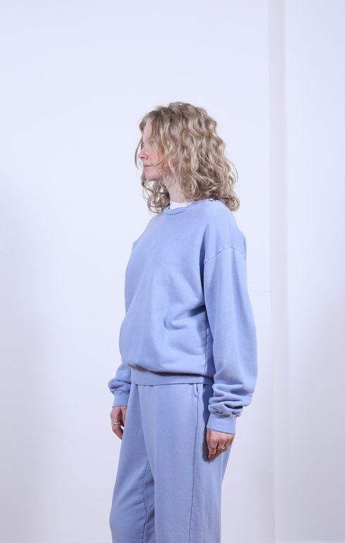 8oz Pigment Crew Sweatshirt Light Blue