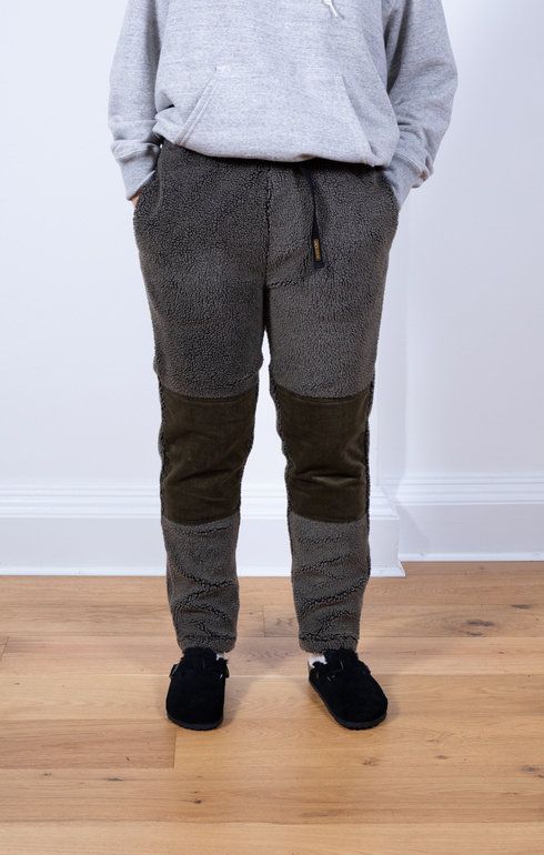 New Yorker Boa Fleece Army Green