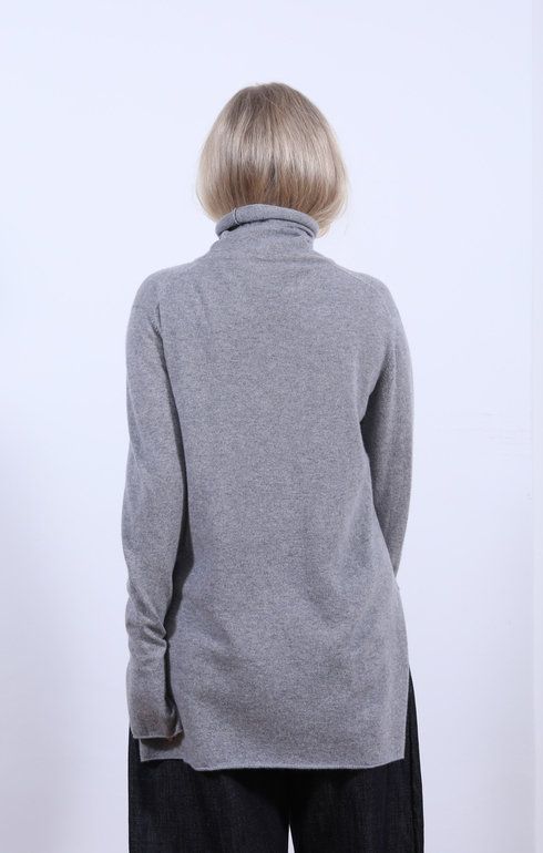 Side Split Roll Neck Brume