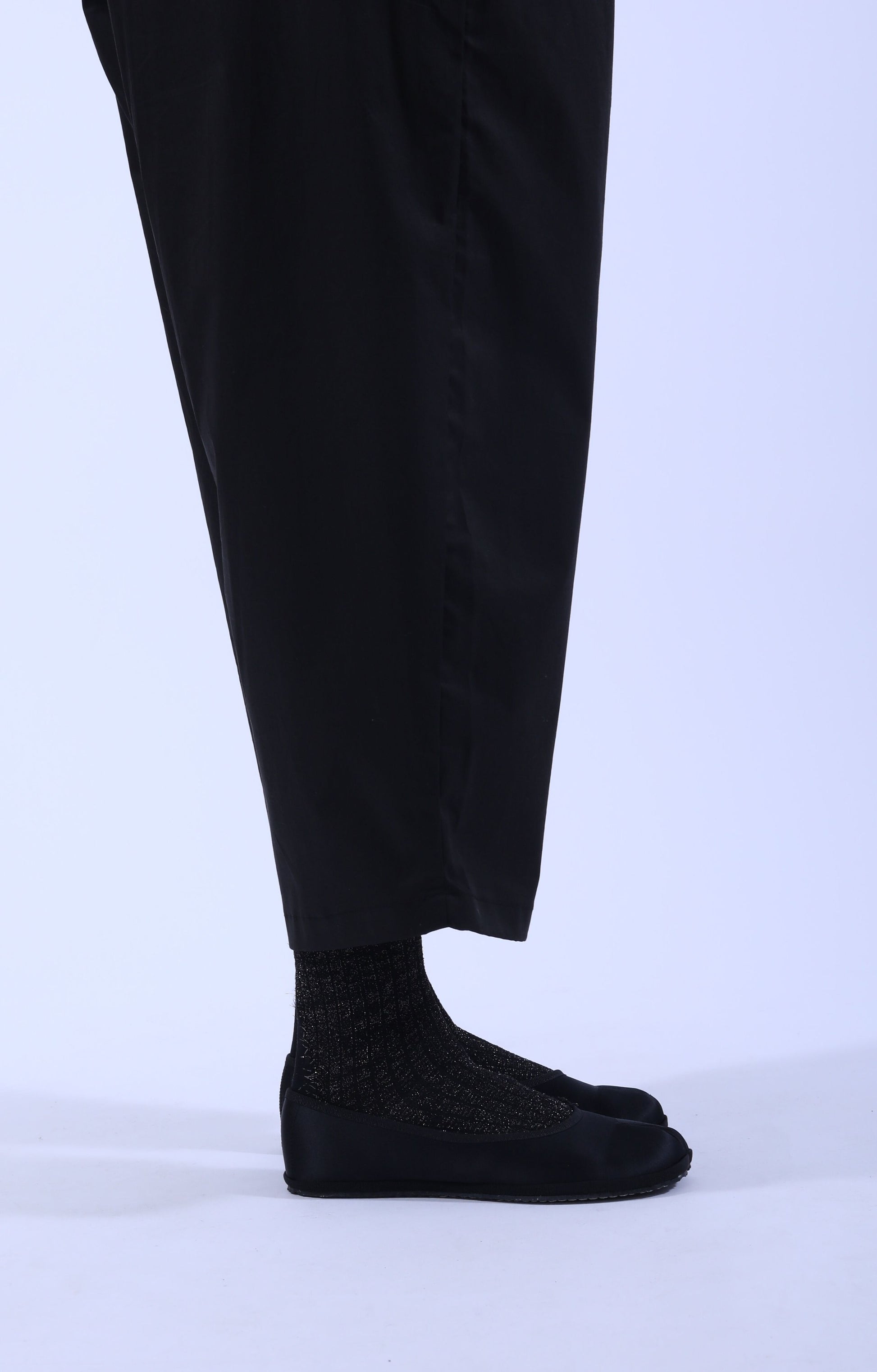 Tabi Satin Ness Black