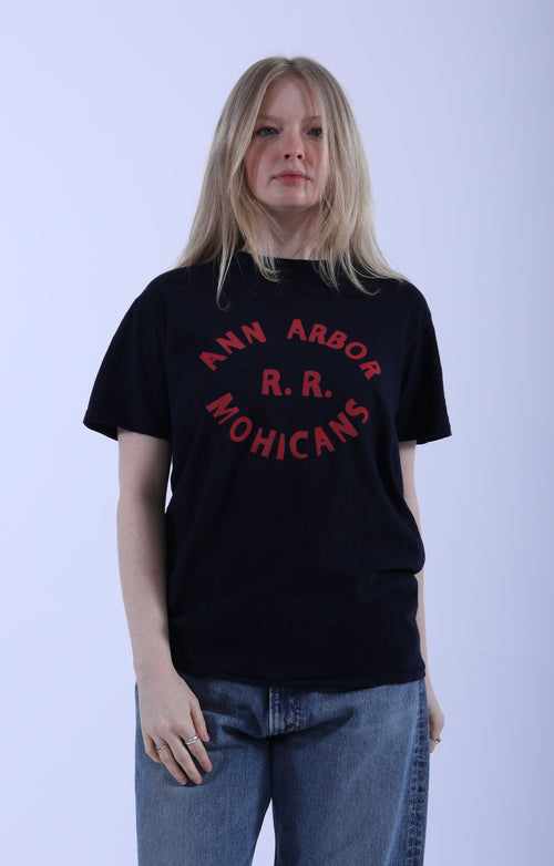 "Mohican" Tee Navy