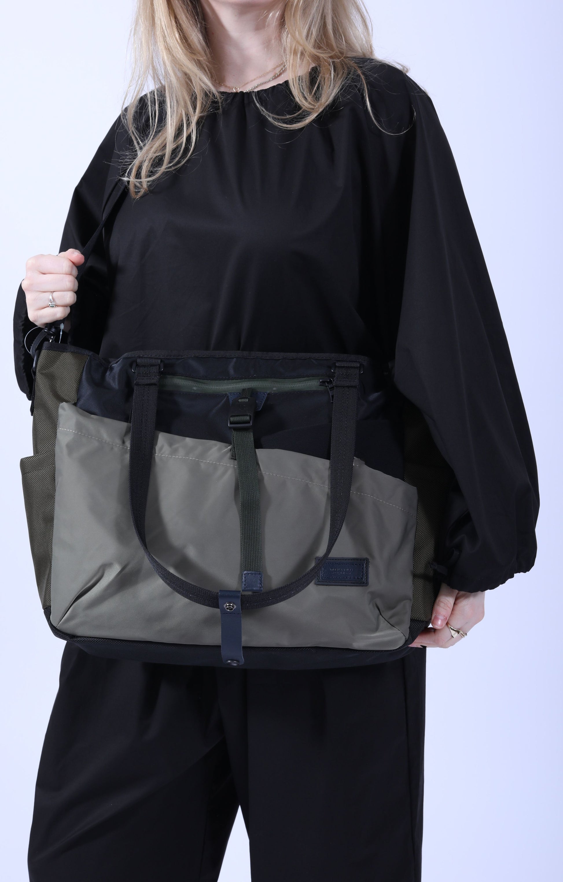 Scramble Tote Bag Khaki