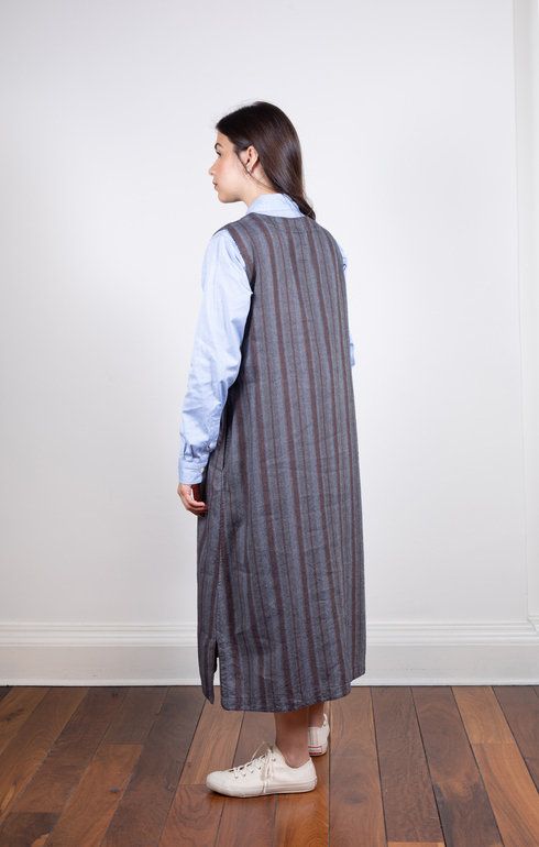 Sleeveless Slit Dress Grey