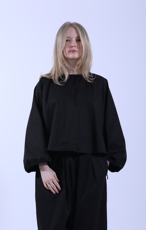 Arc Gathered Tie Top Ebony