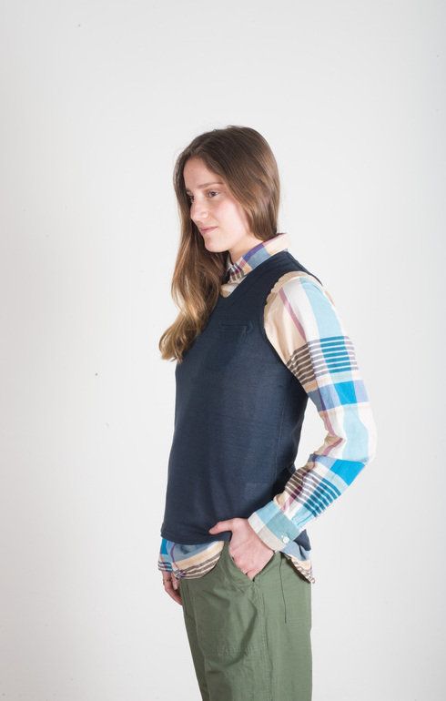 U Neck Top Navy Mesh
