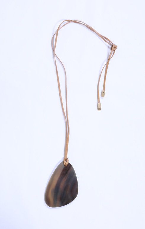 Necklace Triangle Closed Brown