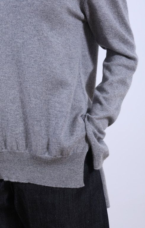 Side Split Roll Neck Brume