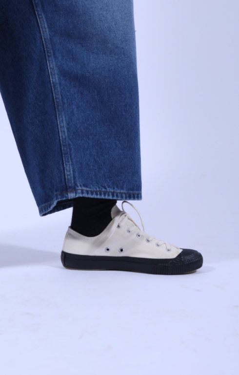 Shellcap Low- Kinari/Black