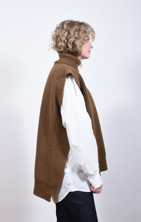 Meri Roll Neck Tabard Corteccia