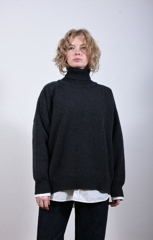 Meri Saddle Jumper Charcoal