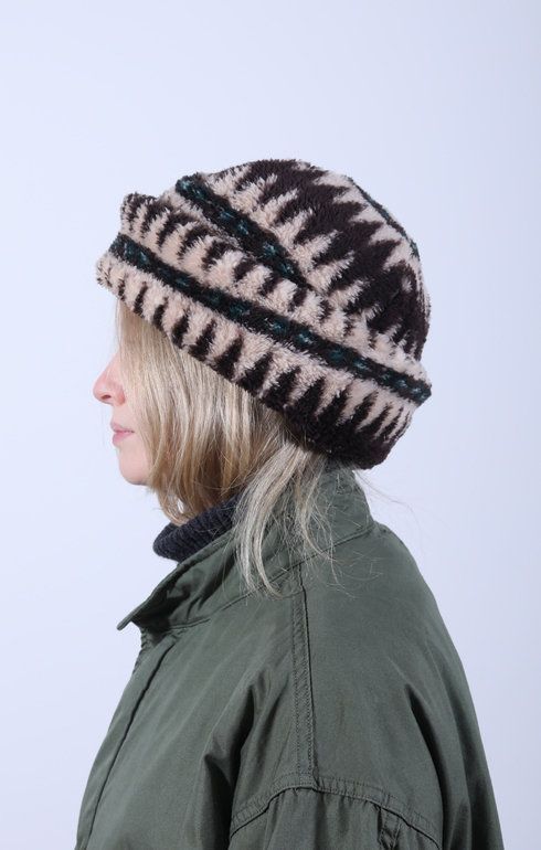 Jacquard Fleece Cap Beige